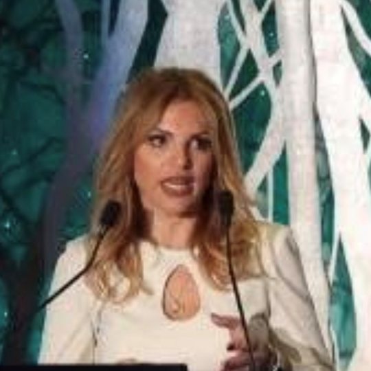 Βίκυ Καστανιώτη