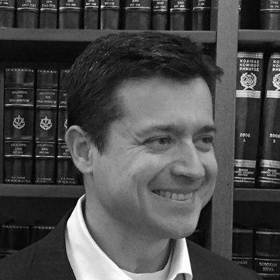 Γρηγόρης Λαζαράκος